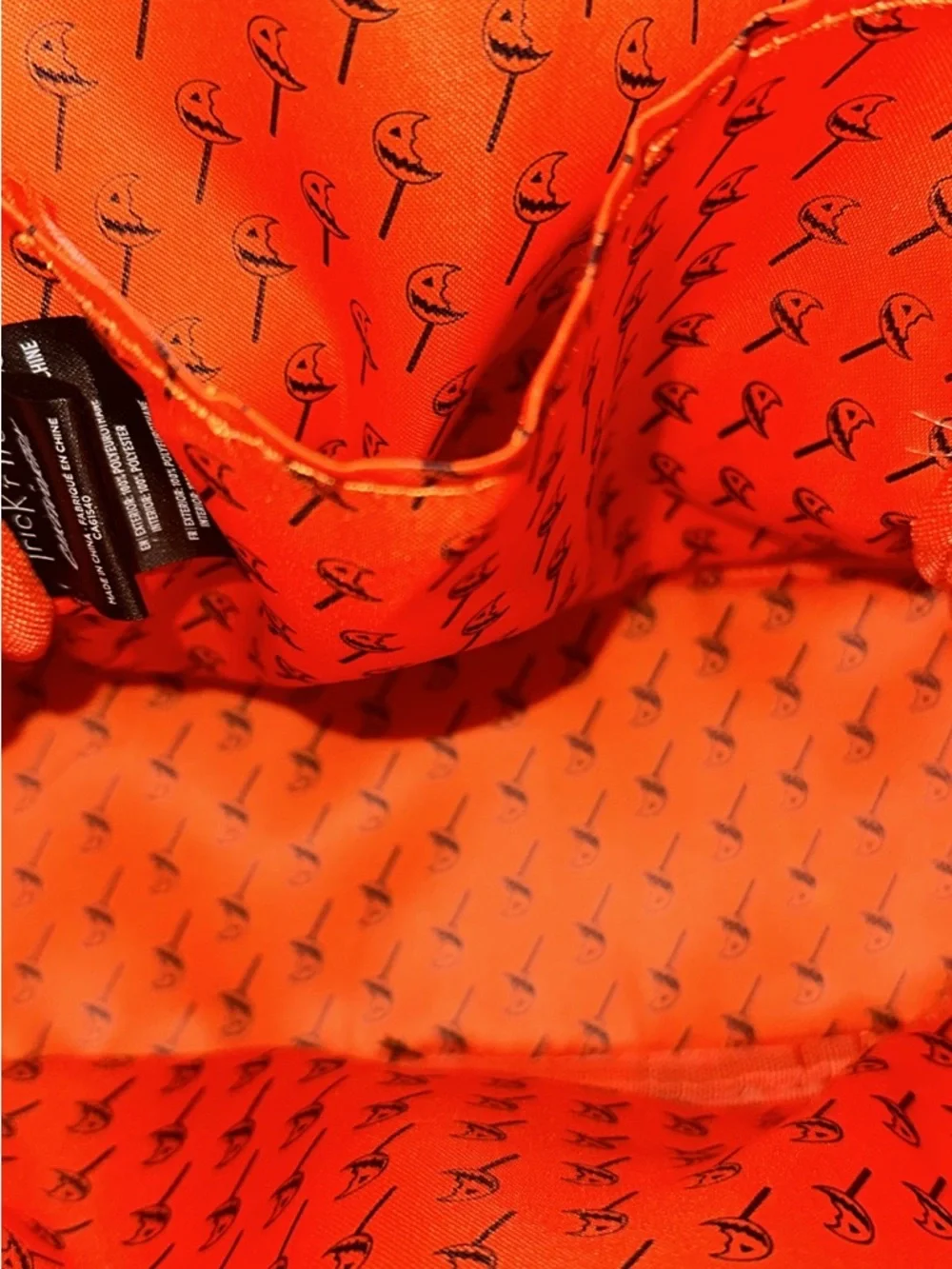 Cakeworthy Trick r treat backpack - Picture 4 of 4